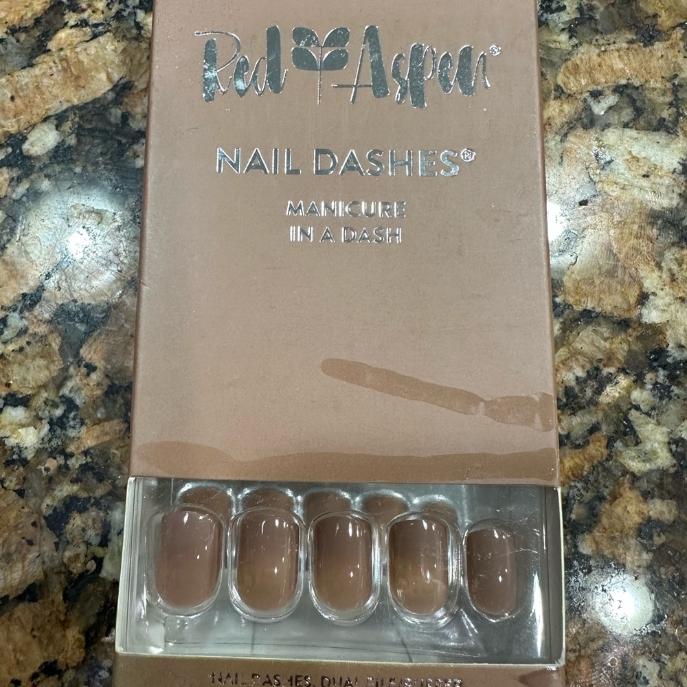 Red Aspen Nail Dashes - Brown Press-On Nails